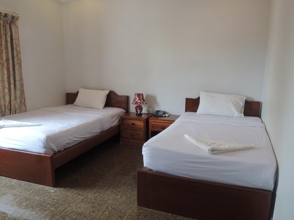 7 Makara Hotel Kampong Cham Eksteriør bilde