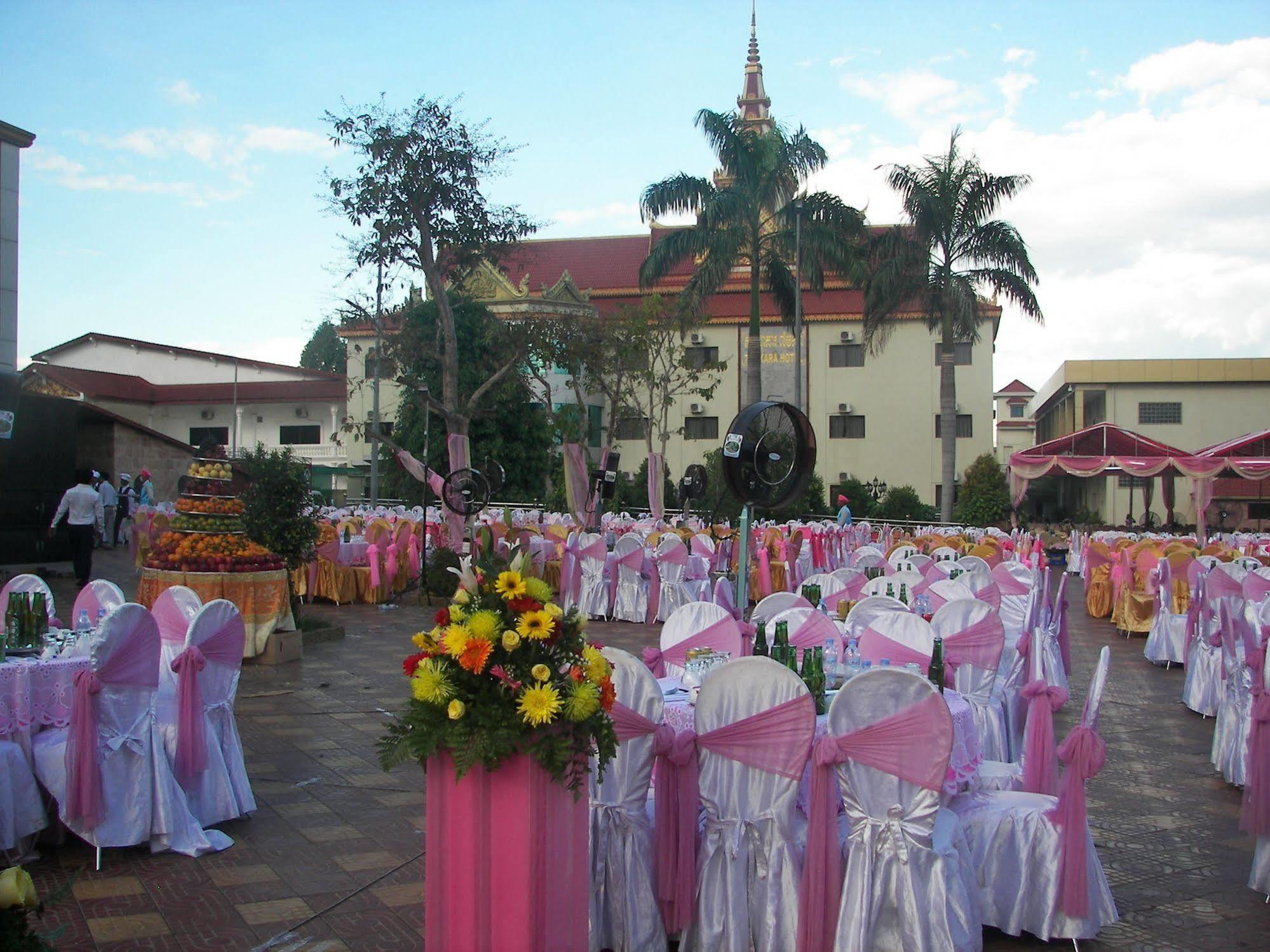 7 Makara Hotel Kampong Cham Eksteriør bilde